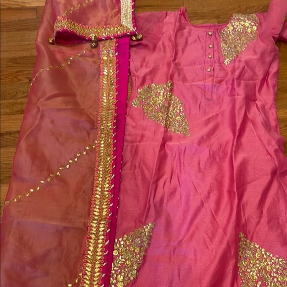 Beautiful set for Diwali ❤️ - Picture 3 of 10